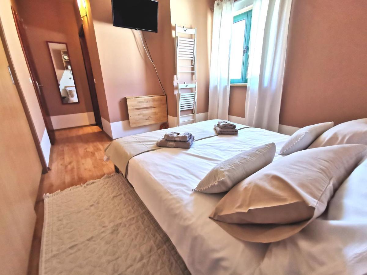Apartments Ribaric ราบ ภายนอก รูปภาพ